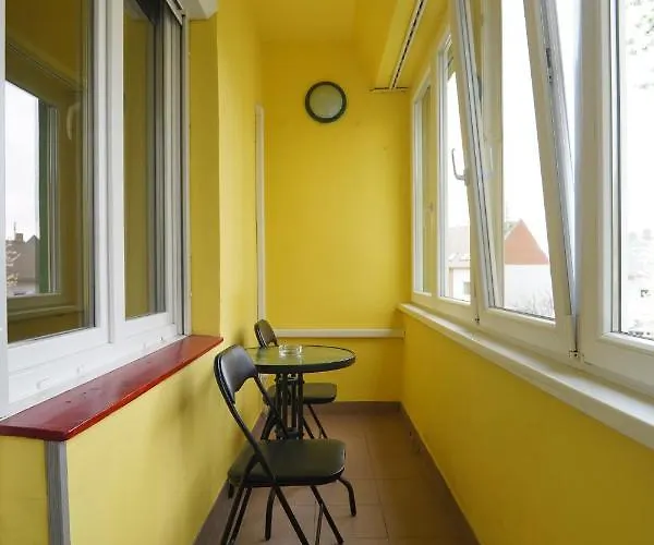 アパート Dia ペーチ